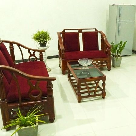 Akoya Pearl Hotel Ratnapura Exterior foto