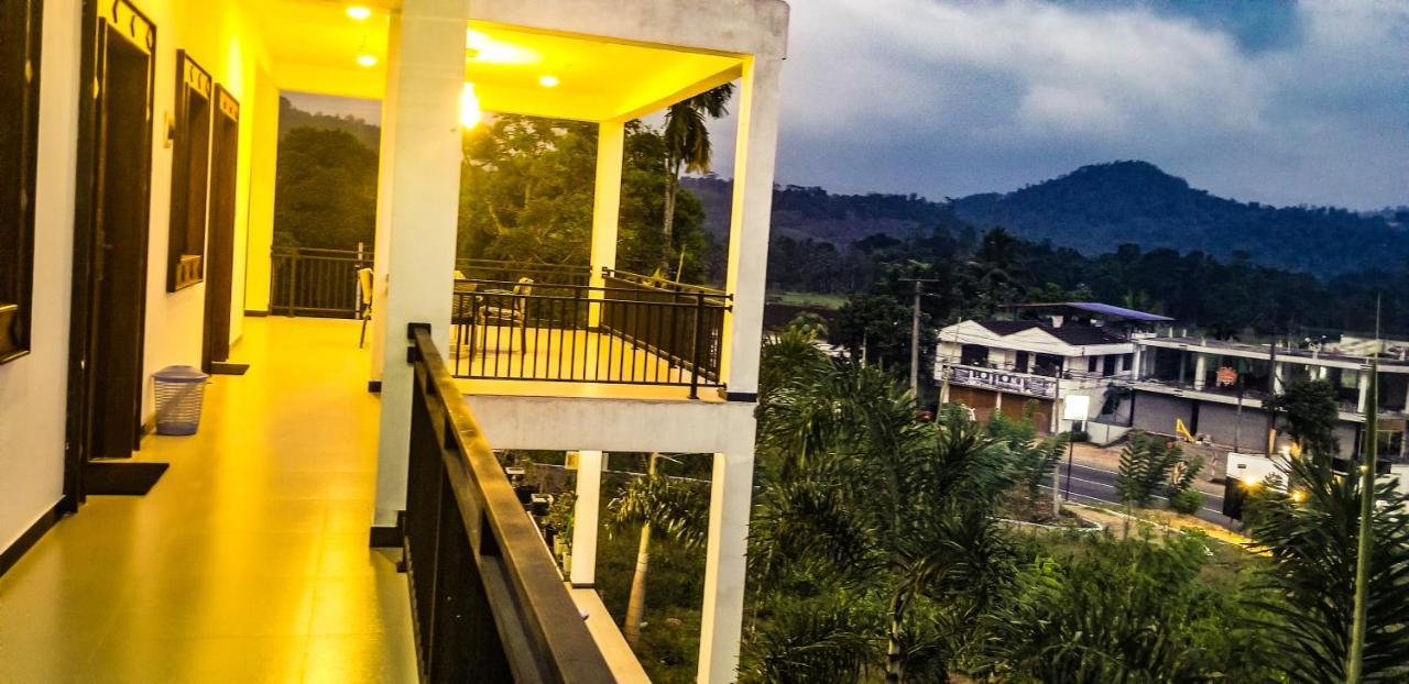 Akoya Pearl Hotel Ratnapura Exterior foto