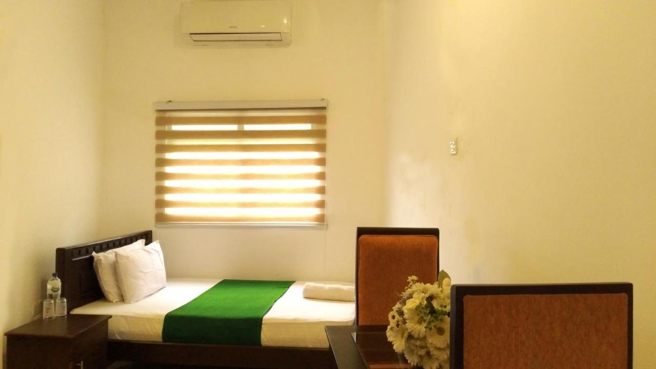 Akoya Pearl Hotel Ratnapura Exterior foto